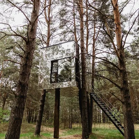 Treehouse Virs Bedugnes Jurbarkas Exterior photo