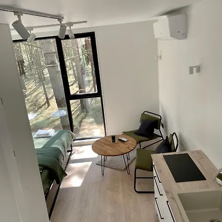 Treehouse Virs Bedugnes Jurbarkas Exterior photo